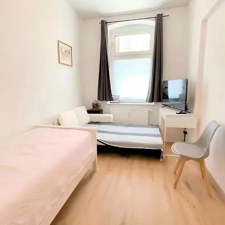 Cozy 2-bedroom With Kitchen Apartamento Düsseldorf