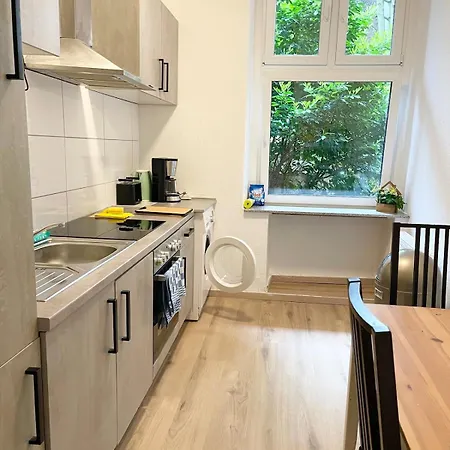 Cozy 2-bedroom With Kitchen Apartamento Düsseldorf